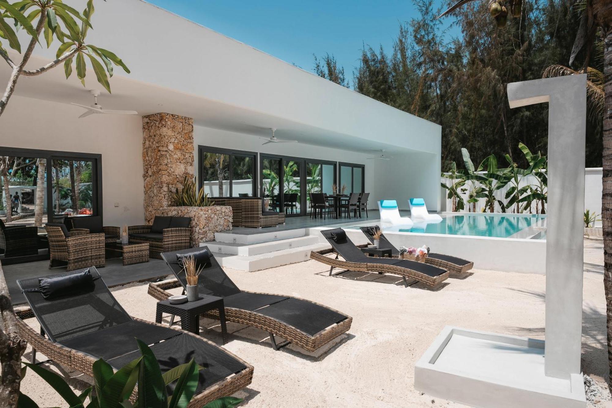 The Oasis Residence Джамбиани Екстериор снимка