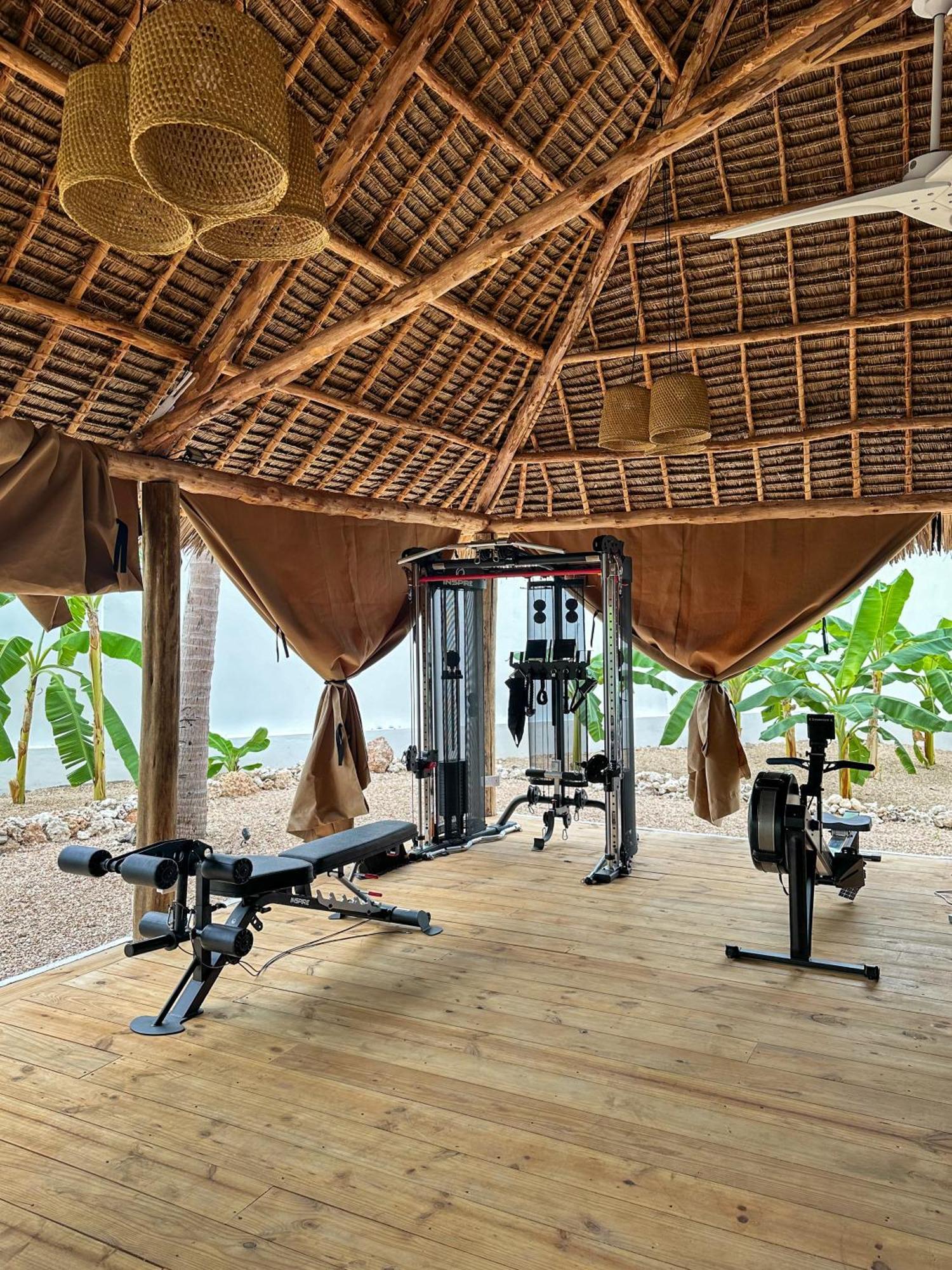 The Oasis Residence Джамбиани Екстериор снимка